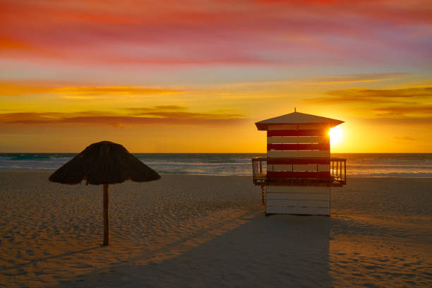 istock Cancun sunrise at Delfines Beach Mexico 910910842
