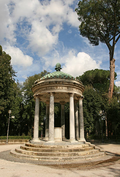 istock Small temple in Villa Borghese Park 91091116