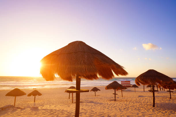 istock Cancun sunrise at Delfines Beach Mexico 910913822