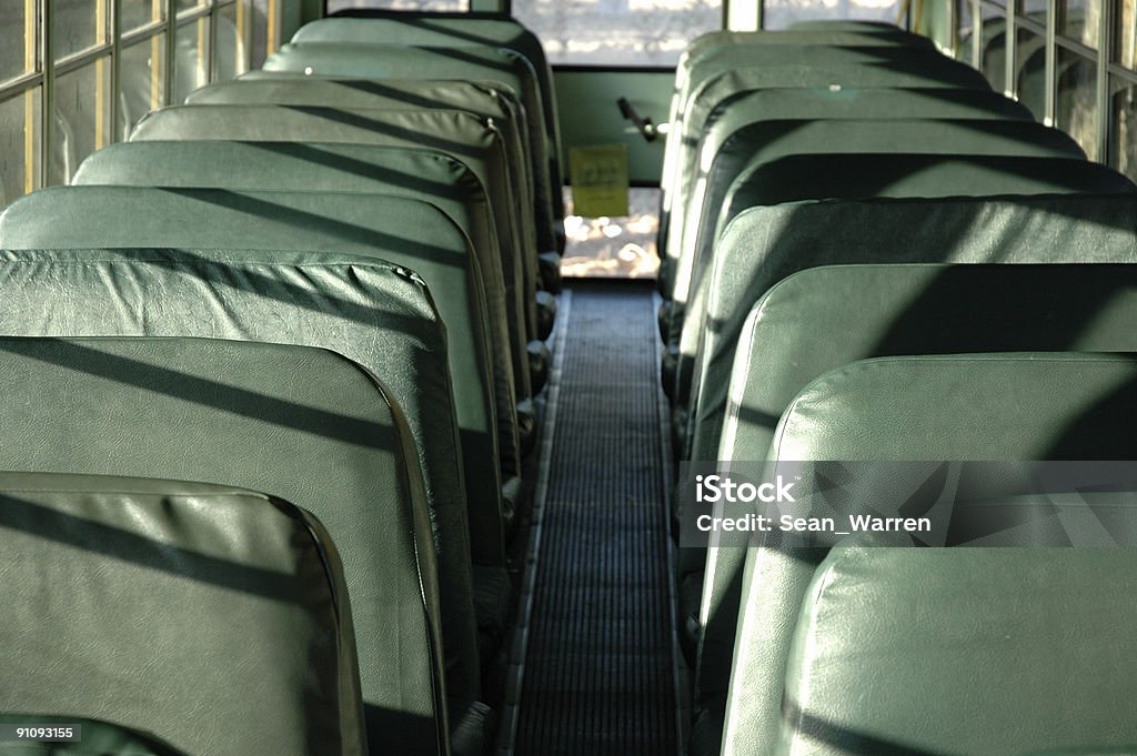 Autobús de colegio - Foto de stock de Asiento de vehículo libre de derechos