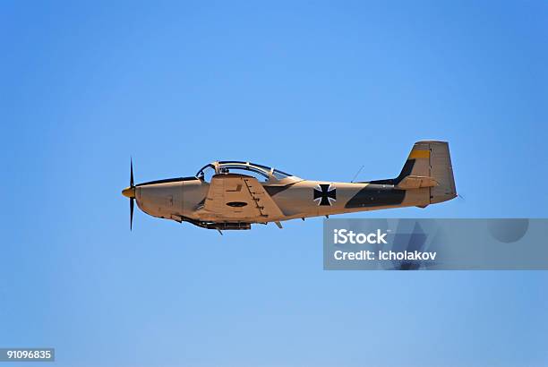 Histórico Avión Rodamiento De Alemania Nazi Cruz Foto de stock y más banco de imágenes de Alemania - Alemania, Segunda Guerra Mundial, Avión