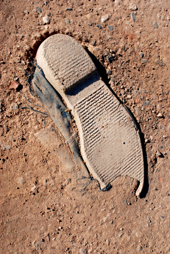 Buried shoe