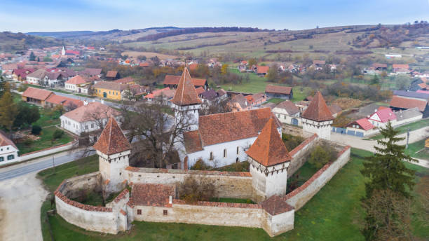 istock Cincsor medieval church 910998856