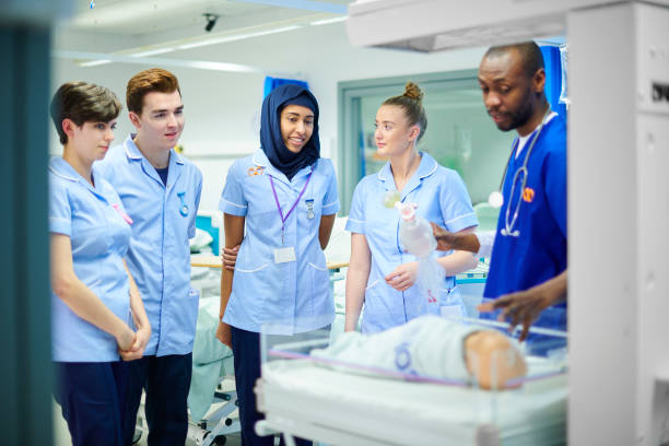 istock medical students with paediatric doctor 911008580