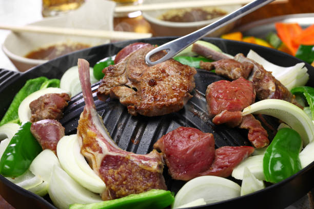istock Jingisukan, genghis khan, Japanese style lamb barbecue 911033310