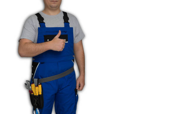 istock Isolated craftsman with thumbs up 911034780