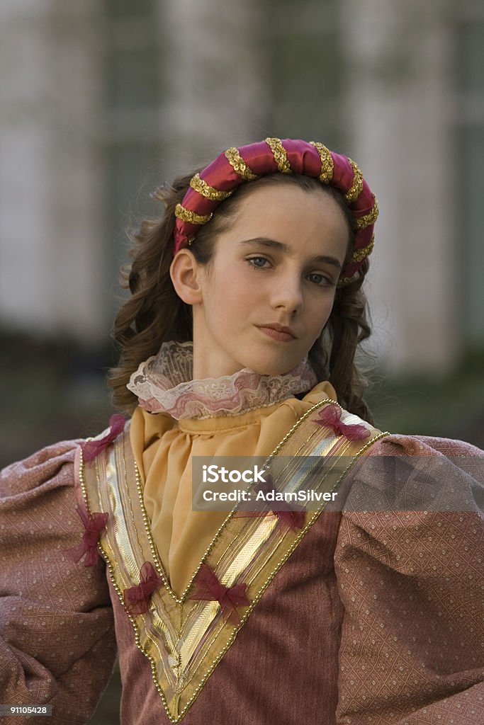 Jeune Princesse en robe médiévale âge d'or (en espagnol - Photo de Style du XVIIème siècle libre de droits