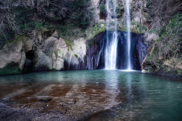istock Cascata San Giuliano, Italy. Waterfall 911061238