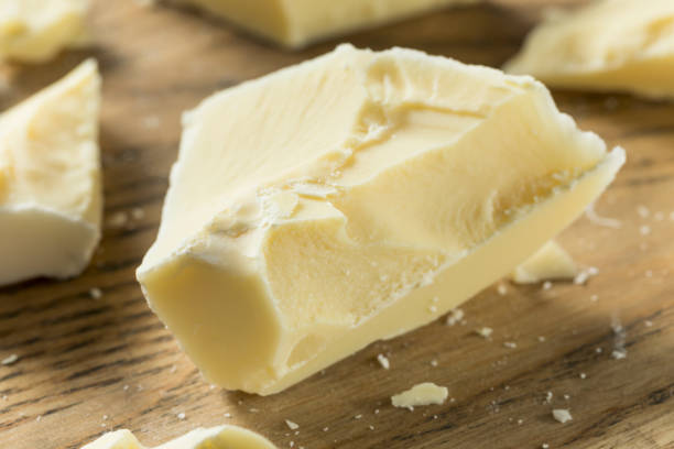 istock Sweet Organic White Chocolate Chunks 911071844