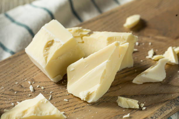 istock Sweet Organic White Chocolate Chunks 911080144