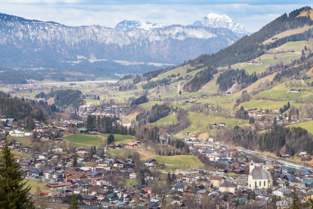 istock Little village in the Alps 911149726