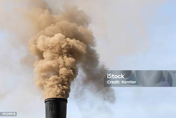 Inquinamento Dellaria - Fotografie stock e altre immagini di A mezz'aria - A mezz'aria, Ambiente, Anidride carbonica