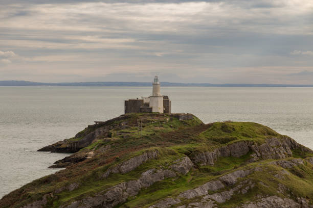 istock Mumbles Head Lighthouse, Swansea, UK 911301622
