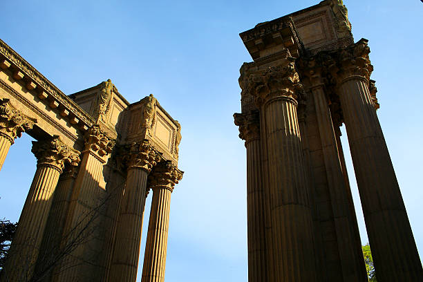 istock Colonnade, Art museum in San Francisco 91130566
