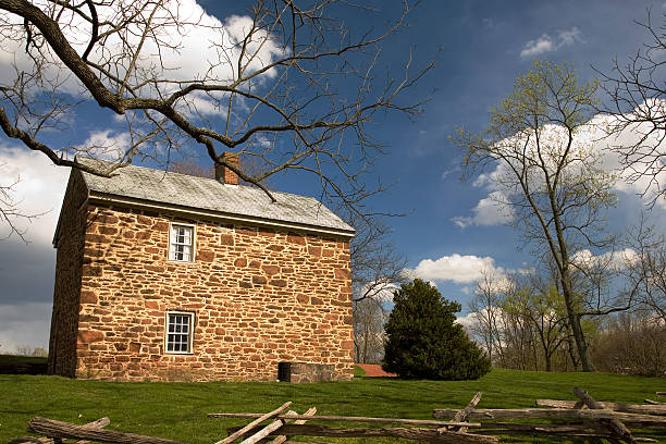 istock Historic Farm House 91132867