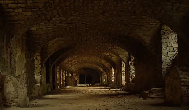 istock Hallway or tunnel in an abandoned castle  91132984