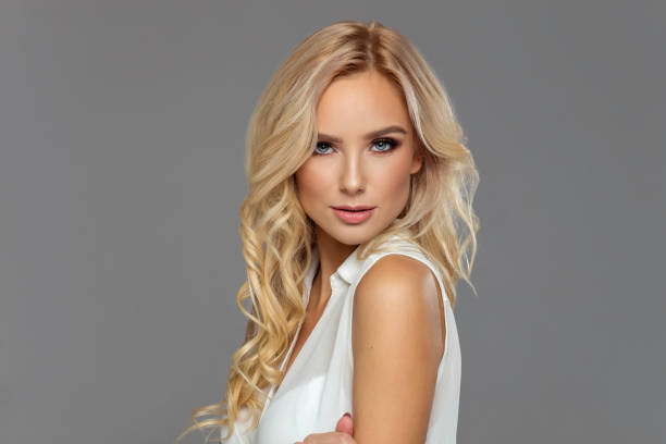 istock Beautiful blond woman 911355688