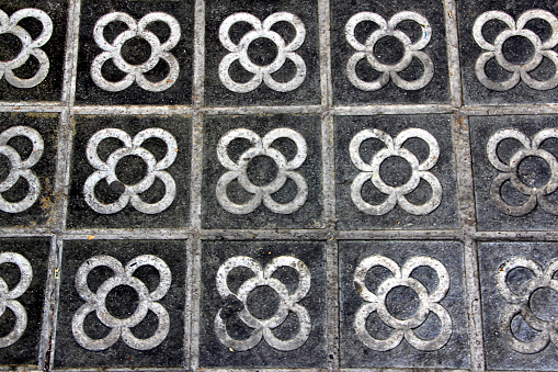 picture of decorative sidewalk tiles in Barcelona Spain