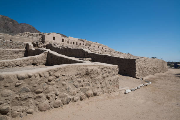 istock The Paredones ruins, Peru 911513164
