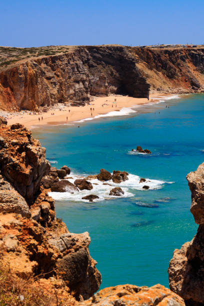 istock Rocky coast in Portugal 911529546
