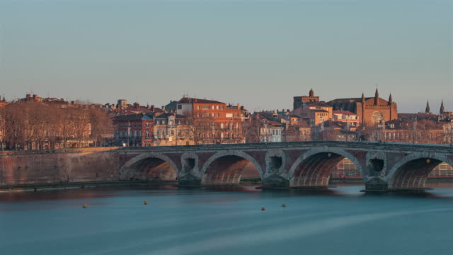 Toulouse, France, Timelapse  - Toulouse from day to Night