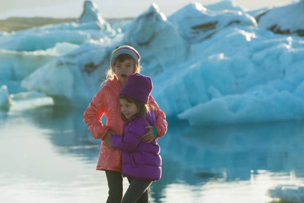 istock Traveling Iceland with kids 911564508