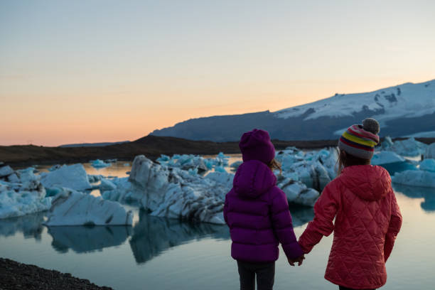 istock Traveling Iceland with kids 911564690