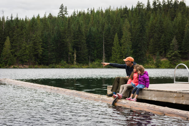 istock Family bonding in nature 911567052