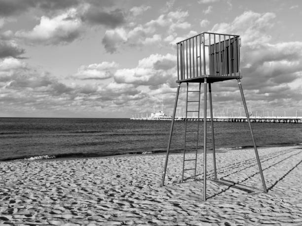 istock Lifeguard observation tower station in Poland 911585656