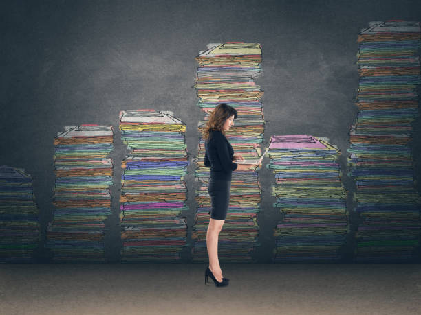 istock Businesswoman working on laptop 911593006