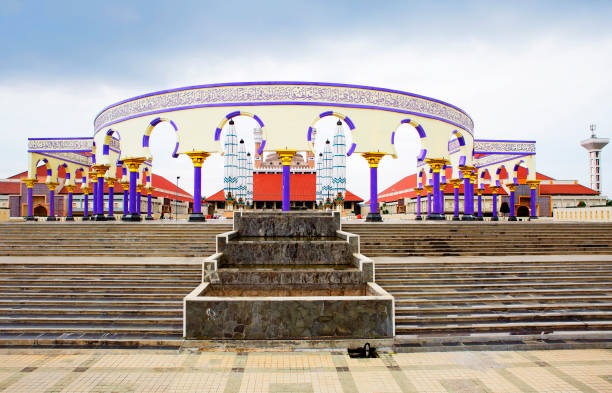 istock Indonesian. Semarang. Great Mosque mosque. 911600138