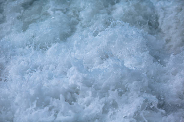 istock foaming water of the sea 911637148