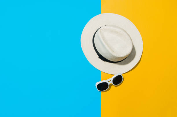 istock Top view of summer beach graphical on punchy pastels background 911648388