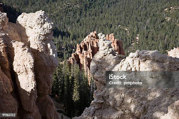 Photo libre de droit de Rainbow Point banque d'images et plus d'images libres de droit de Amphithéâtre - Amphithéâtre, Au bord de, Chaîne de montagnes