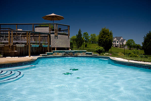 istock Water level view of pool and deck 91165727