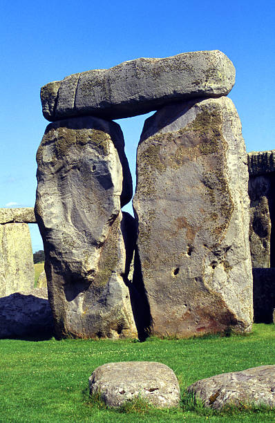Sarcen Stones, Stonehenge Stonehenge is England’s oldest ancient ruin and is about 5000 years old national trust photos stock pictures, royalty-free photos & images