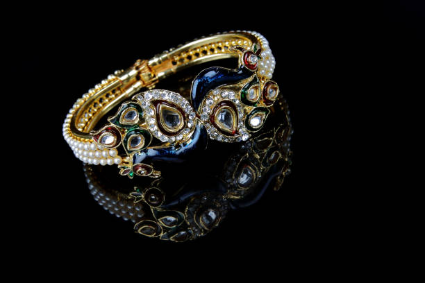 istock Traditional Wedding gold bracelets 911683942