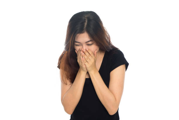 istock Sneezing asian woman 911694102