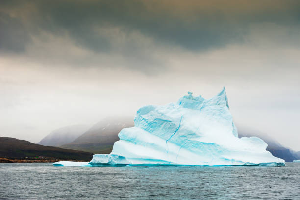 istock Big iceberg in western Greenland 911712650