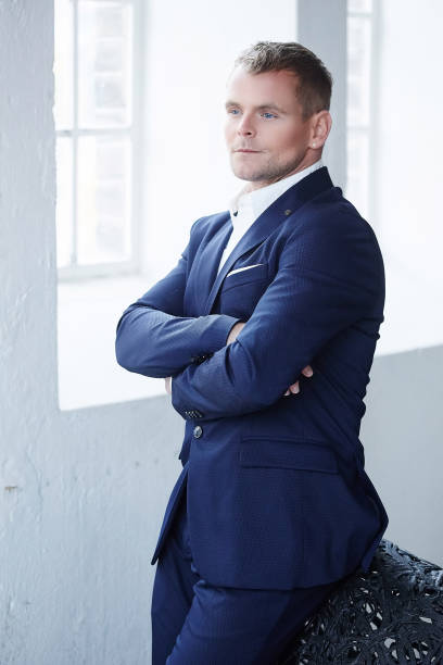 istock Handsome businessman in a suit. 911781842