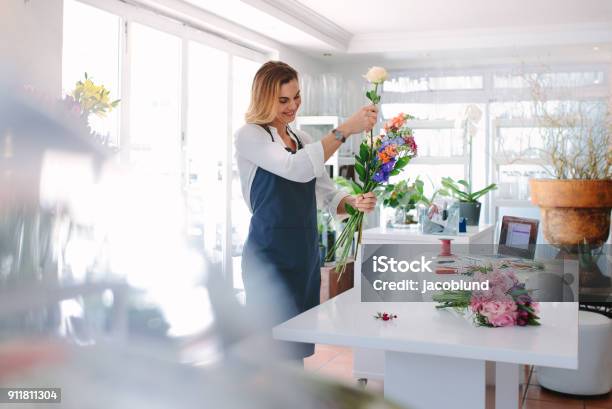 Female Florist Creating Order Stock Photo - Download Image Now - Florist, Flower, One Woman Only