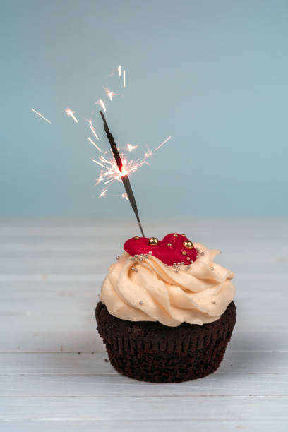 istock Birthday cupcake. Cupcakes for Valentine's Day. Love cupcakes 911827084