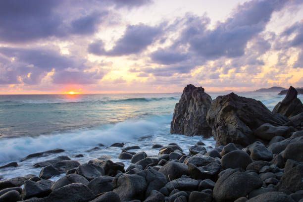 istock Burleigh Heads sunrise 911876330