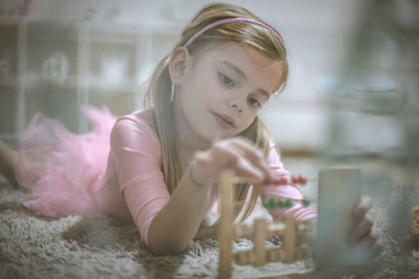 istock Preschool girl. 911938024