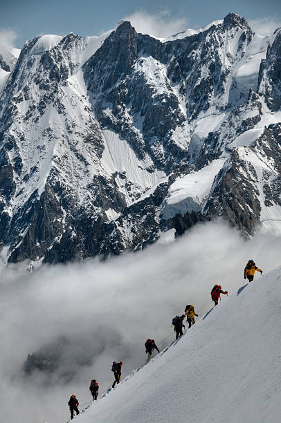 istock Mountaineers at Aguille du midi 91194969