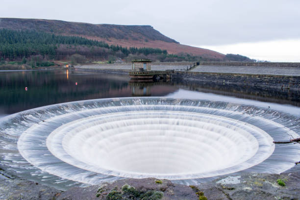 istock Ladybower Reservoir Spillway Overflow 911957358