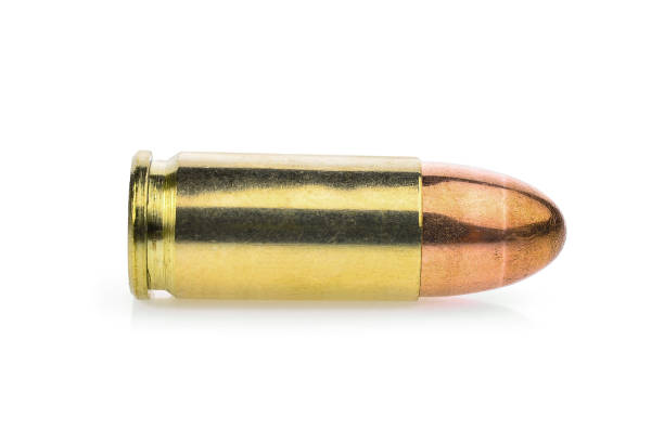 single cartridge 9 mm. pistols ammo, full metal jacket - full metal jacket imagens e fotografias de stock