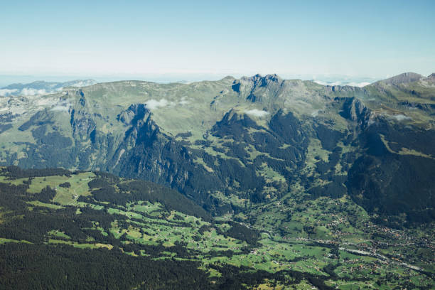 mountain landscape of jungfrau, switzerland - switzerland cold green rock imagens e fotografias de stock