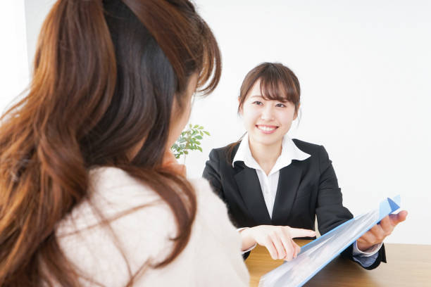 istock Woman being out on business 911988082