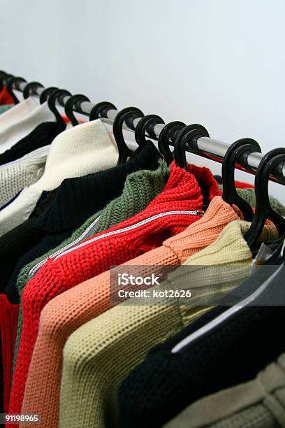 Legere Kleidung Stockfoto und mehr Bilder von Ausverkauf - Ausverkauf, Bademantel, Baumwolle